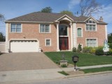 20 Rini Road, Glen Head