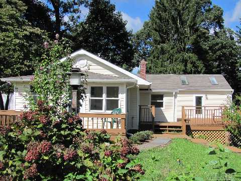 Redone Ronkonkoma Home For Sale